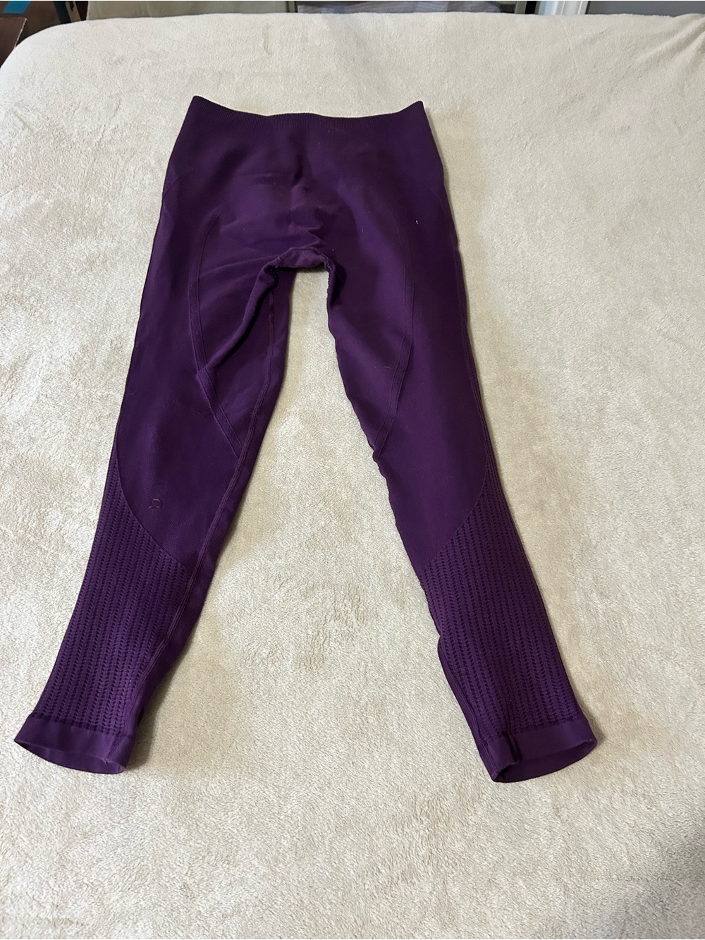 Lululemon Flow & Go High Rise Activewear Tights Dark Purple Ribbed Bottom Medium